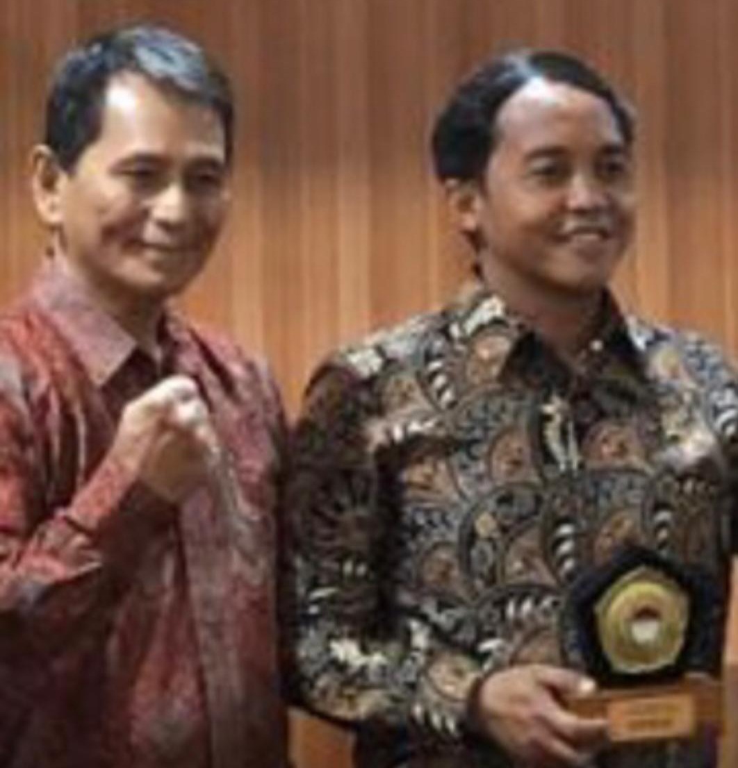 Relawan Nawasena Indonesia Emas Minta Presiden Usut Tuntas Potensi Pembalakan Liar dan Ijin HPH yang Diselewengkan